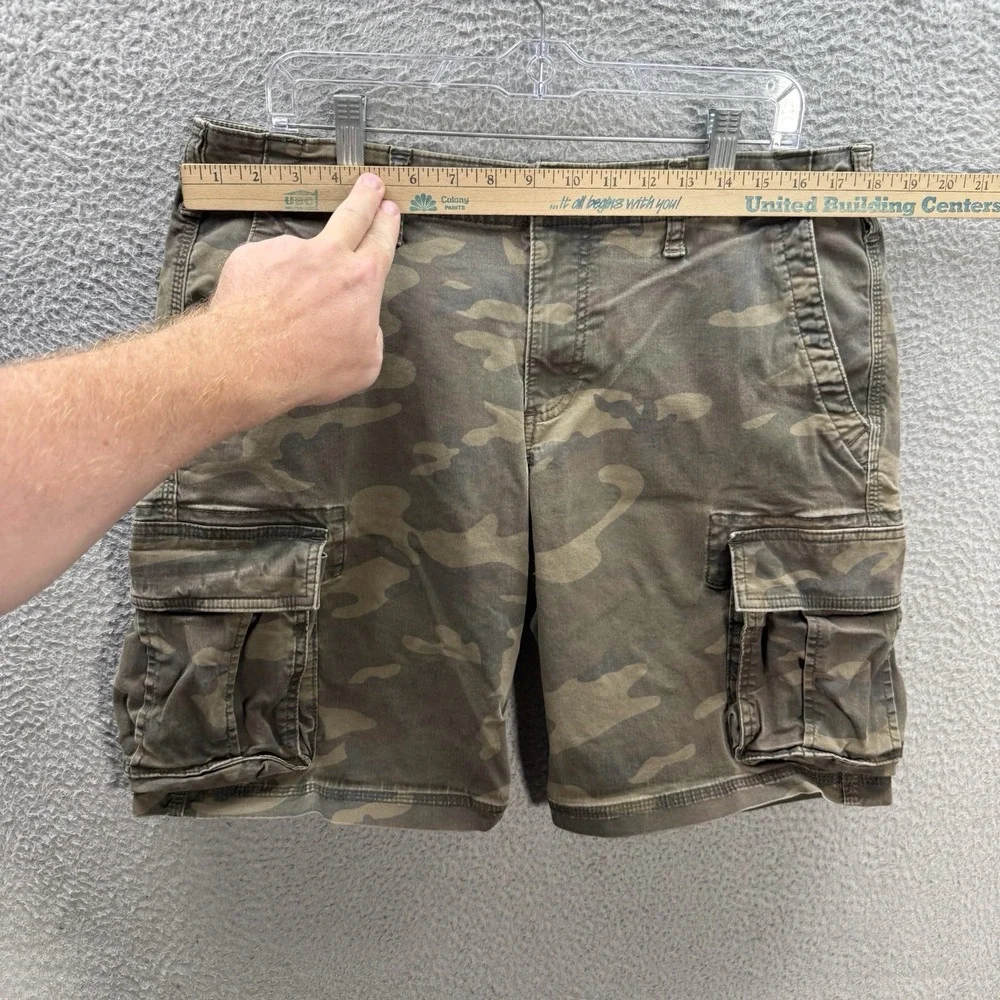 Gap Shorts Mens 35 Camouflage Cargo Stretch Woodland Camo Workwear Grunge Skater